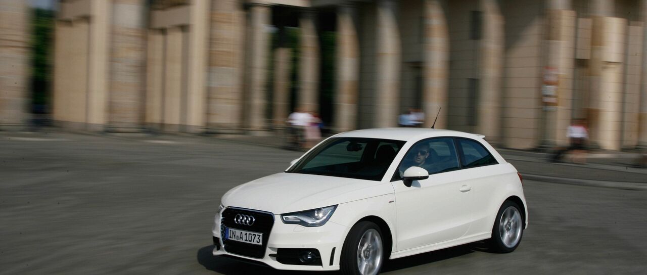 Todas las noticias de coches en un solo portal: Pruebas, fotos, vídeos, informes...