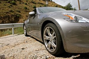 Nissan 370z 07 300x200