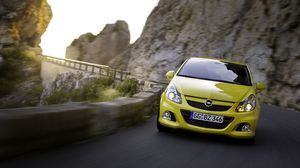 opel-corsa-opc-2 opel-corsa-opc-2