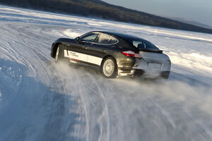 Porsche Conducciones Extremas 300x200