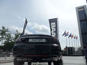 Saab 9 5 Presentacion 02 300x225