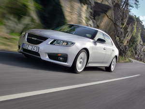 Saab 9 5 Sedan 01 300x225