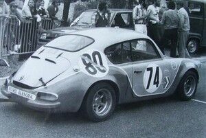 A106 en plena competición.