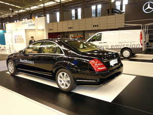 Mercedes Benz 02 300x225