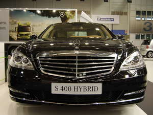 Mercedes Benz 03 300x225