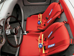 0711kc 07 Z1956 Porsche 550 Spyderseats 300x225