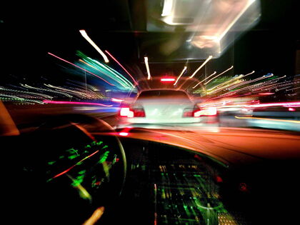 El móvil despista… Y cada vez más es causa de multa