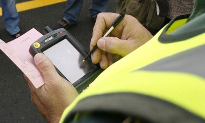 Consulta tus multas por Internet con Testra