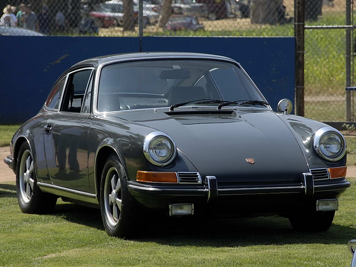 porsche_911_s_coupe_1970_01