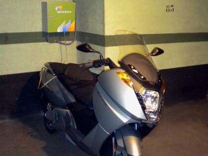 Claves para instalar un punto de recarga en tu garaje