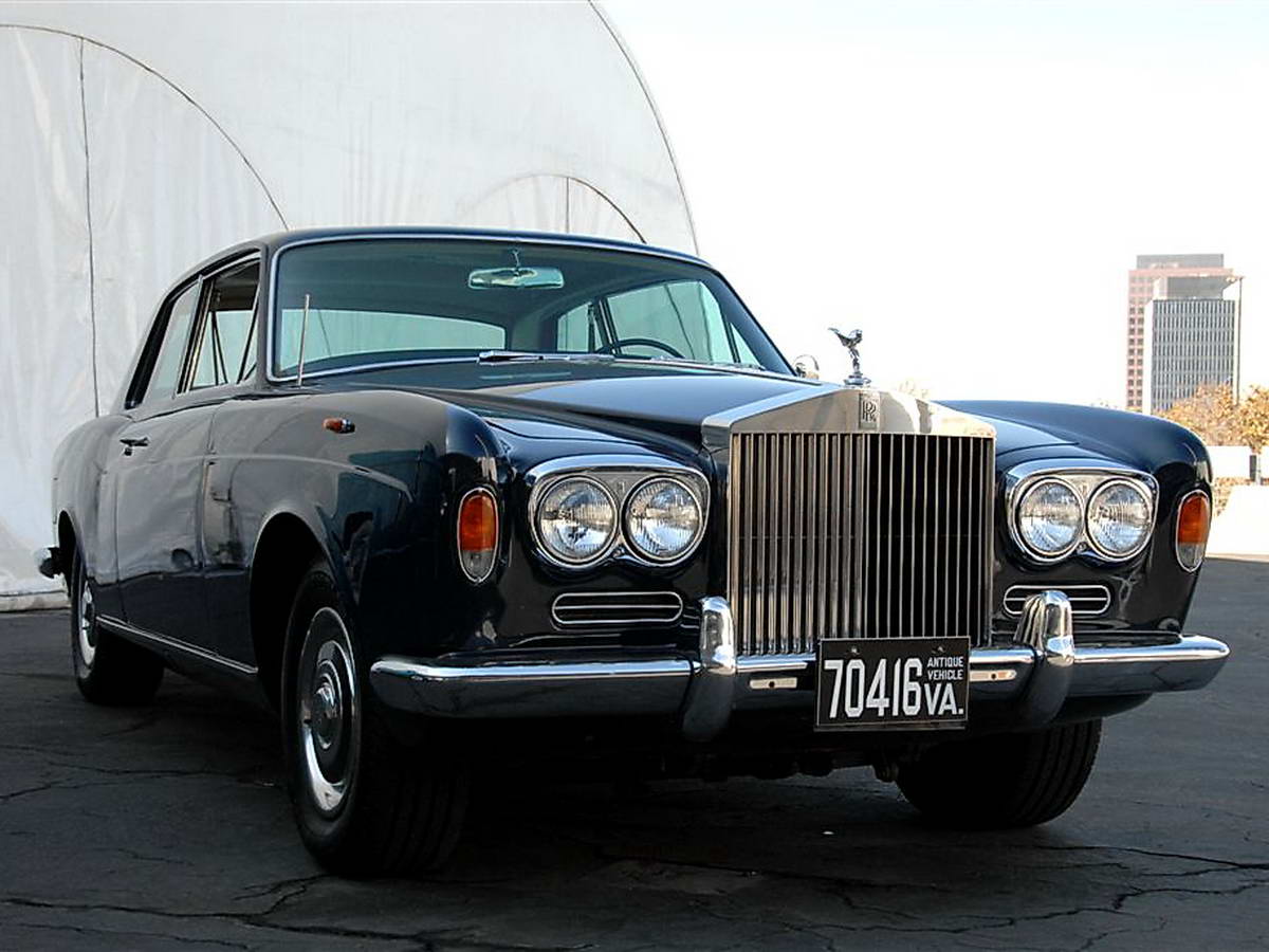 rolls-royce_silver_shadow_coupe_1967_01