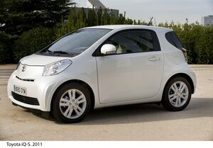 Toyota IQ S 2011