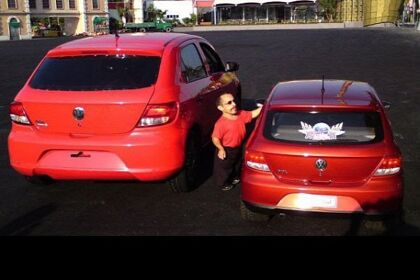 El mini Volkswagen Golf para personas con enanismo