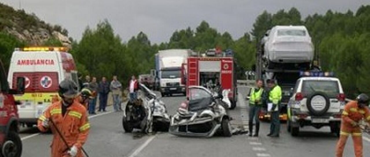 Todas las noticias de coches en un solo portal: Pruebas, fotos, vídeos, informes...