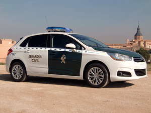 Guardia Civil C4 02 300x225