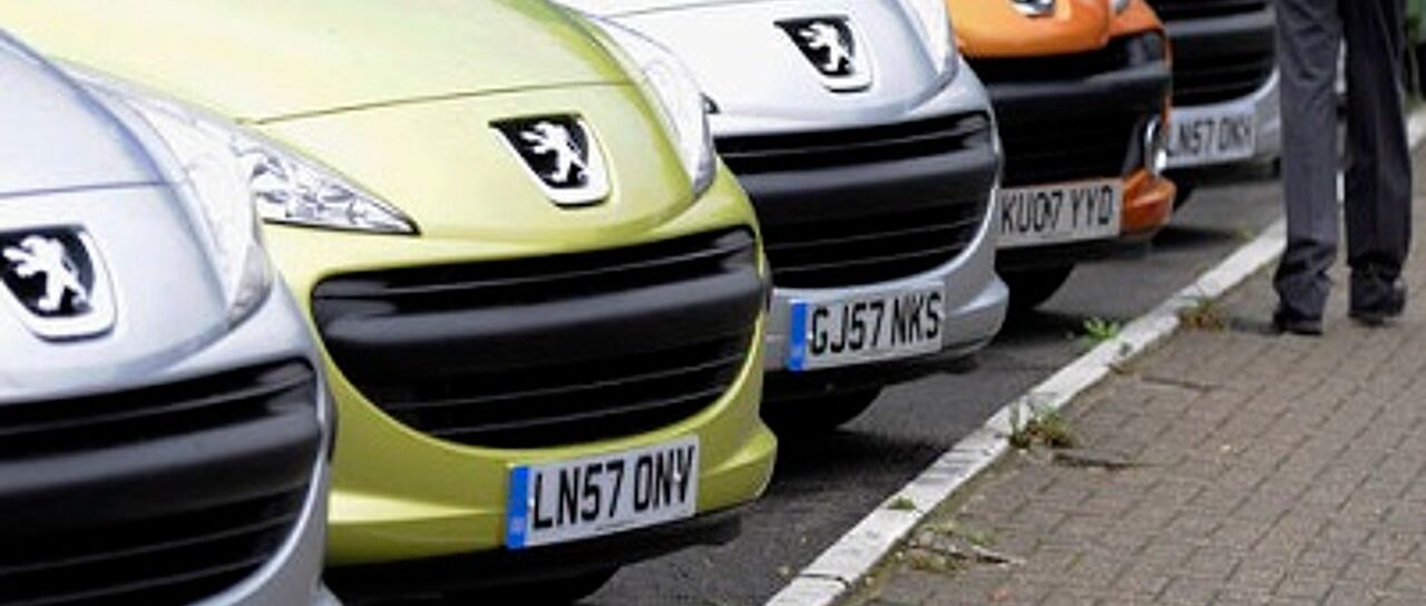 Todas las noticias de coches en un solo portal: Pruebas, fotos, vídeos, informes...