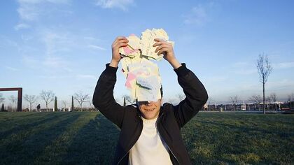 2000 post-it de amor en el coche