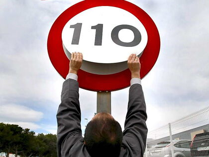 El Supremo admite el recurso contra los 110 km/h