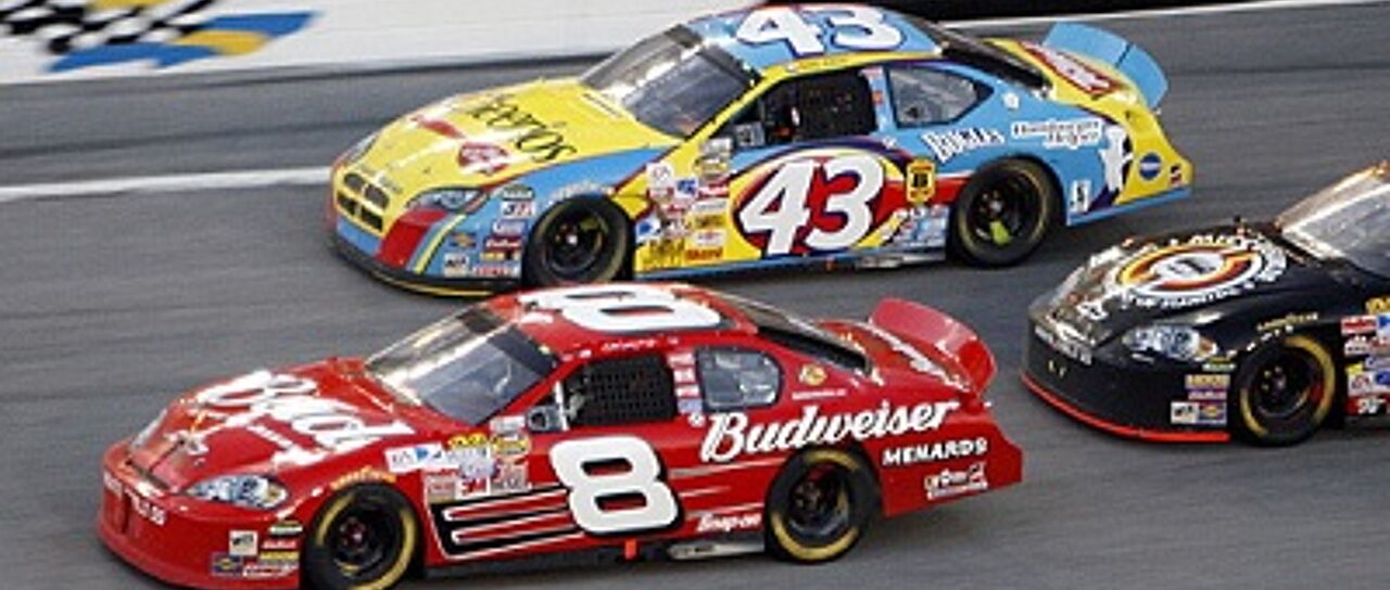 Todas las noticias de coches en un solo portal: Pruebas, fotos, vídeos, informes...