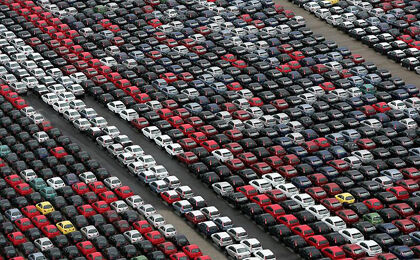 Ventas de coches en abril de 2011: sigue la caída