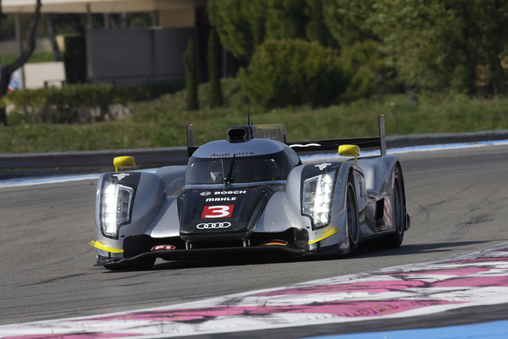 Audi R18TDI LeMans 11 01