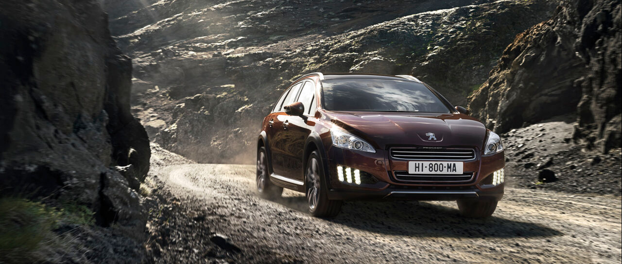 Todas las noticias de coches en un solo portal: Pruebas, fotos, vídeos, informes...