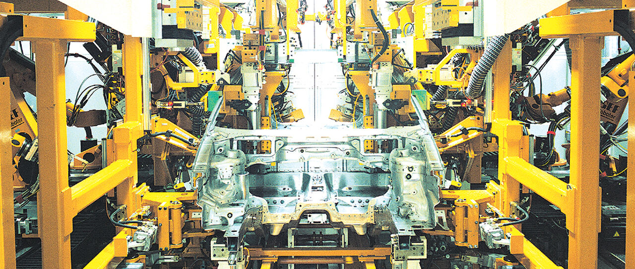 Todas las noticias de coches en un solo portal: Pruebas, fotos, vídeos, informes...