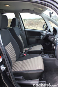 Prueba Fuiat Sedici 135 CV 37 200x300