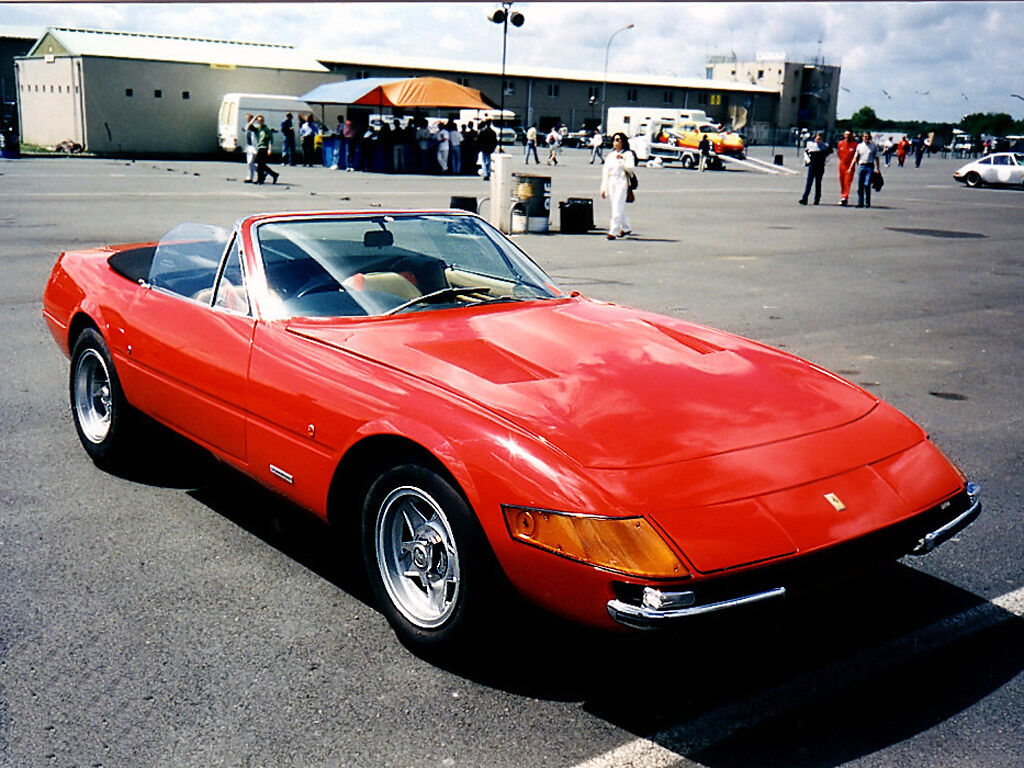 1971. Ferrari 3654 GTS Daytona Spider 1971