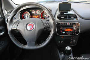 Fiat Punto Evo 135 CV 5108 300x200