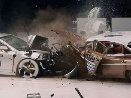 ¿Son los coches antiguos tan seguros como los modernos?