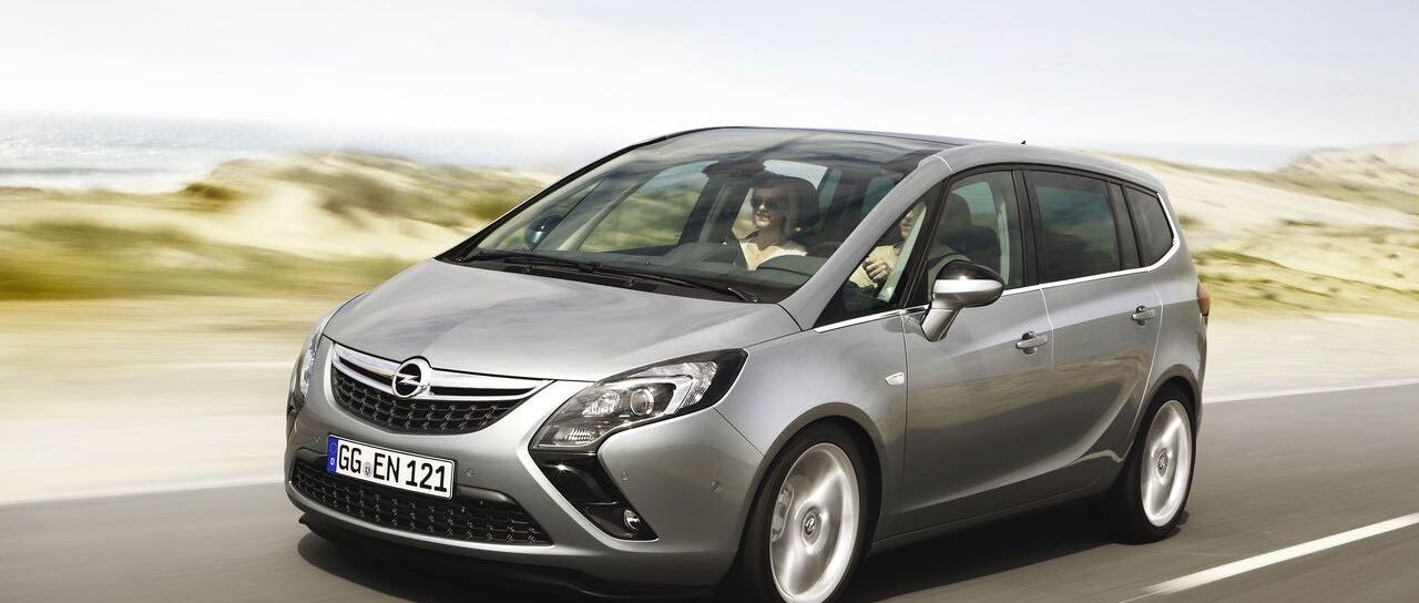 Todas las noticias de coches en un solo portal: Pruebas, fotos, vídeos, informes...