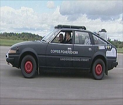 El “Coffee Car” bate el récord de velocidad