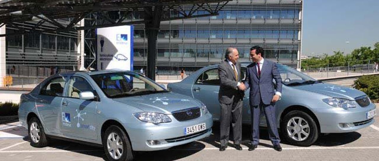 Todas las noticias de coches en un solo portal: Pruebas, fotos, vídeos, informes...