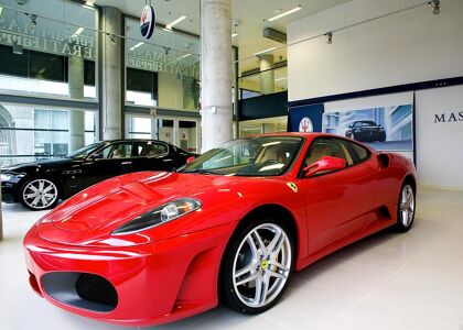 Conduce deportivos exclusivos… sin comprarlos