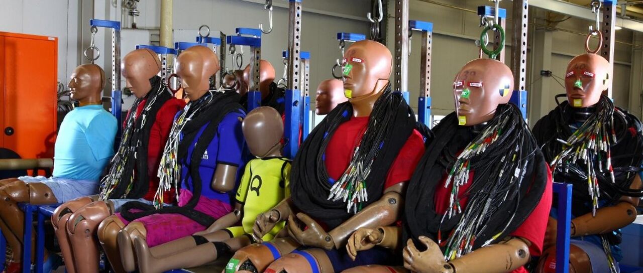 Todas las noticias de coches en un solo portal: Pruebas, fotos, vídeos, informes...