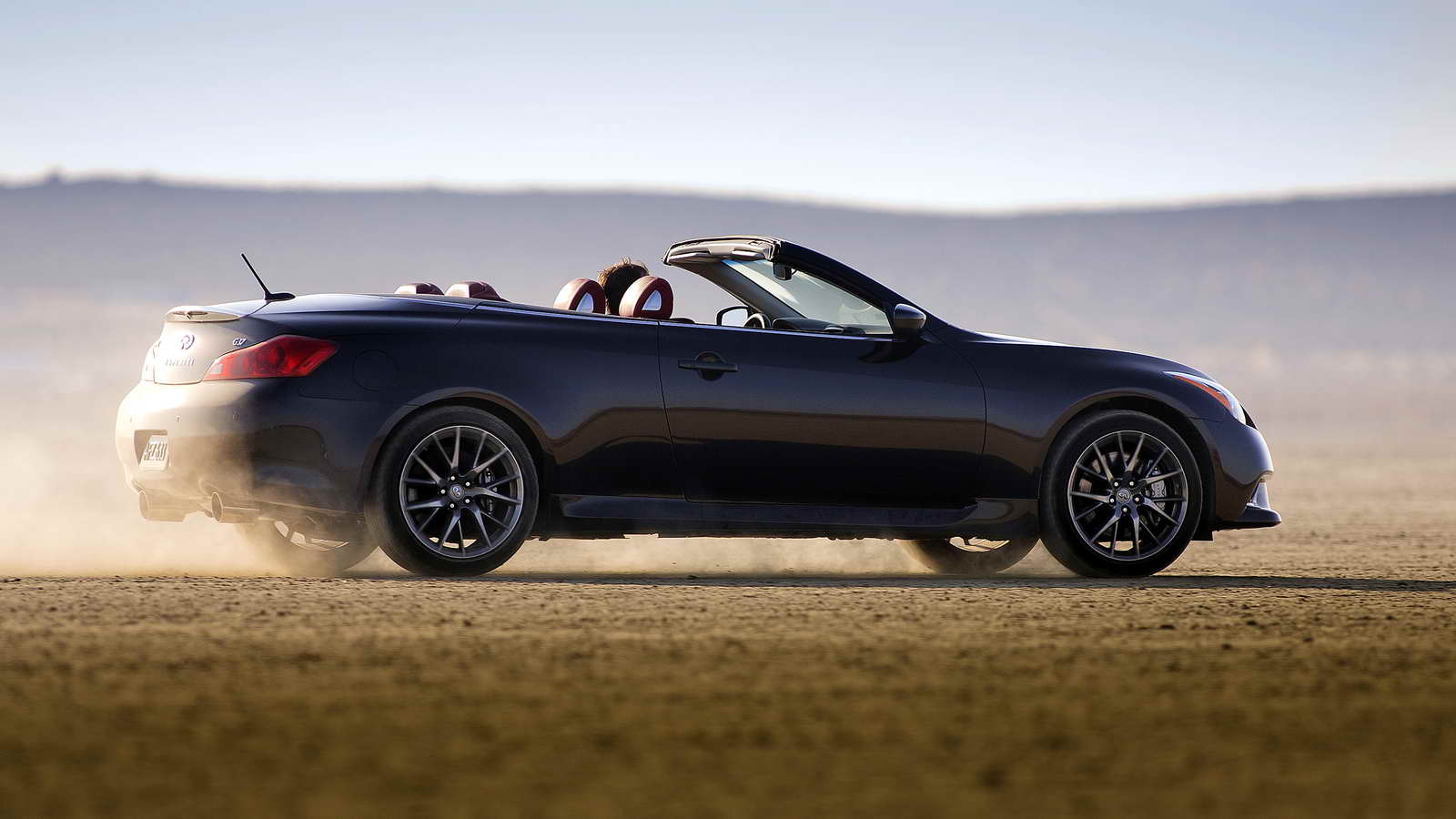 Infiniti IPL G Convertible 01