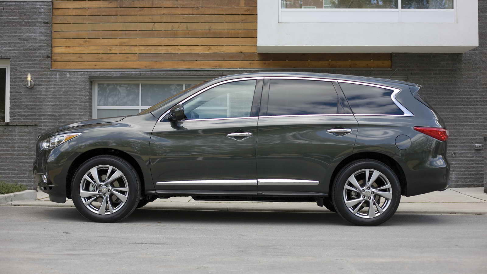 Infiniti JX Crossover 01