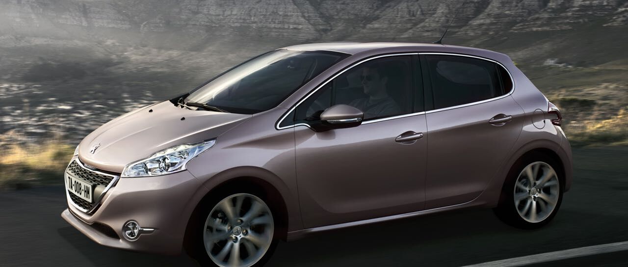 Todas las noticias de coches en un solo portal: Pruebas, fotos, vídeos, informes...