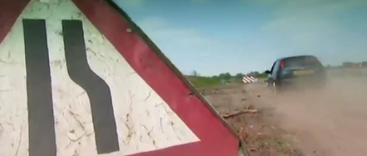 Todas las noticias de coches en un solo portal: Pruebas, fotos, vídeos, informes...