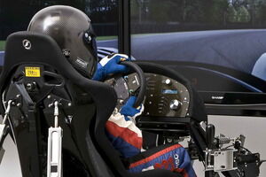 CXC_Motion_ProII_Simulator_03 ¿Nos encontramos en un simulador o subidos en nuestro deportivo favorito?