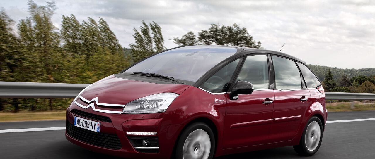 Todas las noticias de coches en un solo portal: Pruebas, fotos, vídeos, informes...