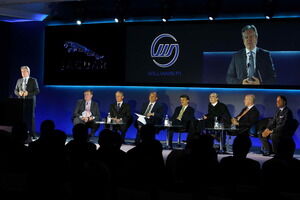 Jaguar C X75 02 300x200