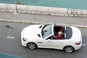 Podrás disfrutar de un auténtico cabrio deportivo con un consumo irrisorio...