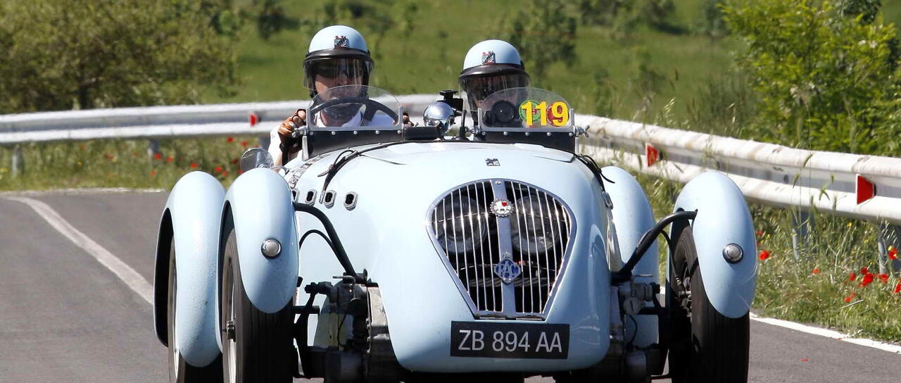 Todas las noticias de coches en un solo portal: Pruebas, fotos, vídeos, informes...