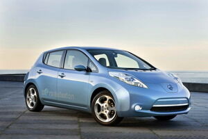 Nissan LEAF 021 300x200