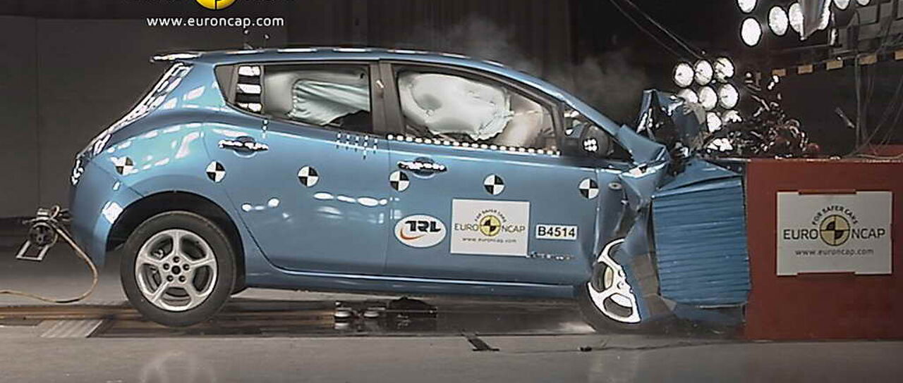 Todas las noticias de coches en un solo portal: Pruebas, fotos, vídeos, informes...