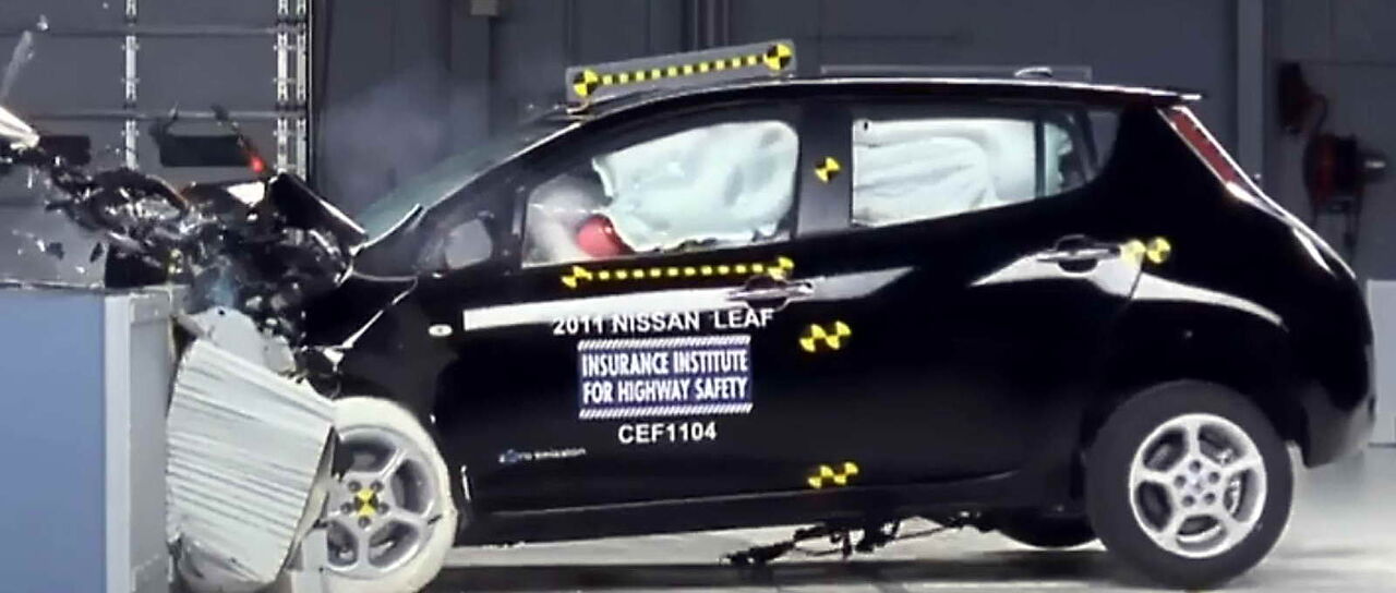 Todas las noticias de coches en un solo portal: Pruebas, fotos, vídeos, informes...