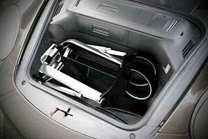 La silla cabe en el maletero de cualquier Porsche