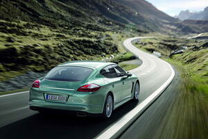 Porsche Panamera Diesel 03 300x200